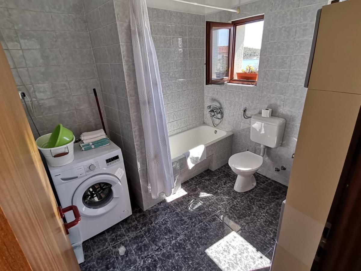 Primošten Apartment Zdravka المظهر الخارجي الصورة